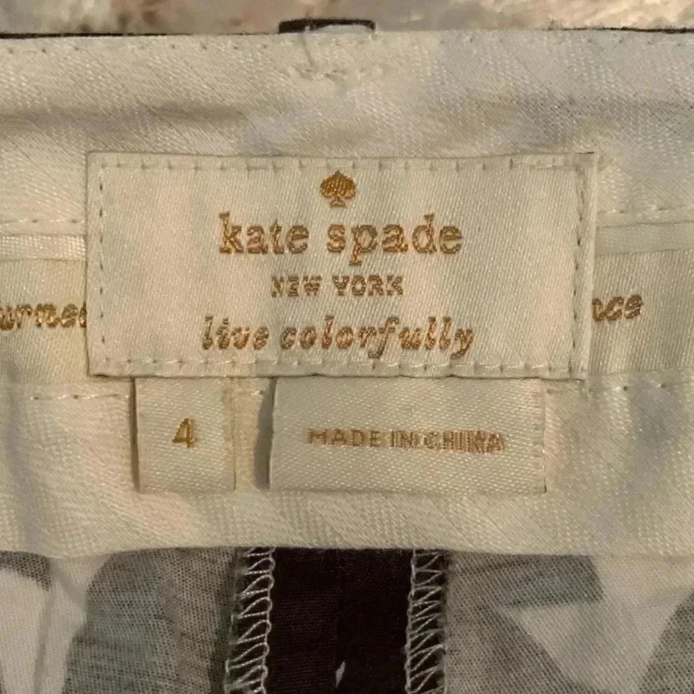 Kate Spade ♠️ Shorts Parrot Print Brown White 4 - Picture 3 of 8